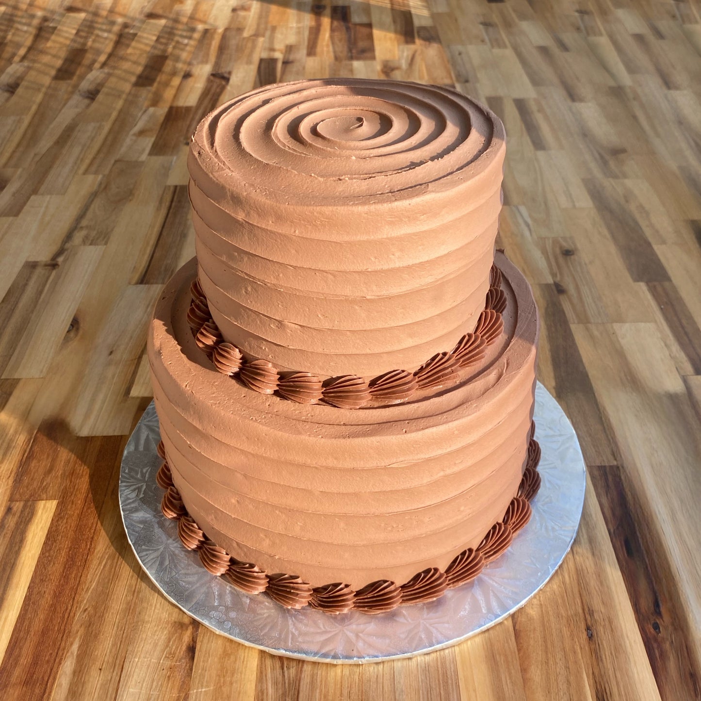 Signature Swirl- Tiered Cake